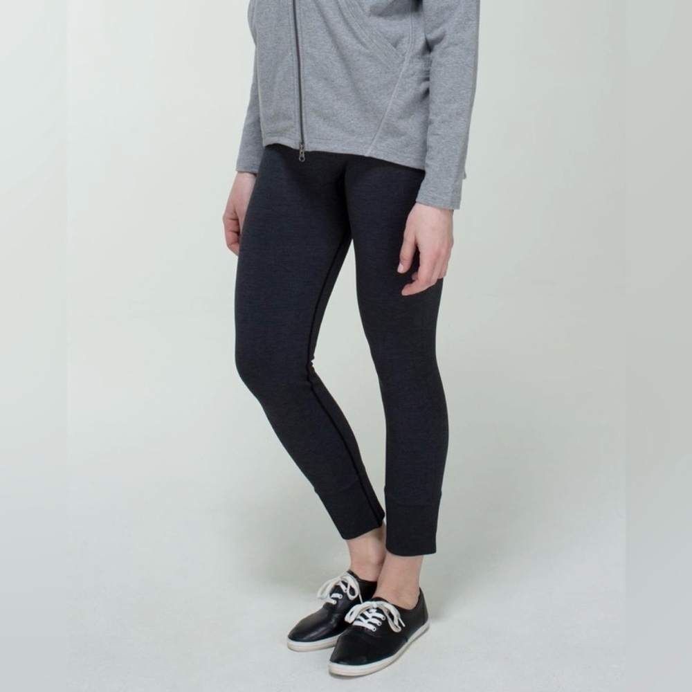 LULULEMON Ebb to Street Pants Heathered Black Size 12